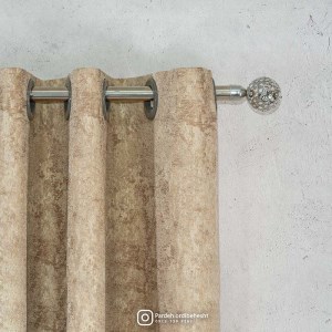 پرده آماده - دکور مخمل طلاکوب شانلی نسکافه ای روشن